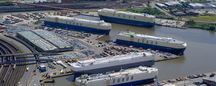 EUKOR_vessels_Nordhafen.jpg EUKOR_vessels_Nordhafen.jpg